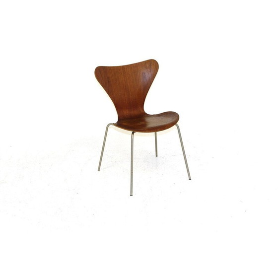 Image 1 of Set of 4 vintage chairs "model 7" by Arne Jacobsen, Denmark 1950