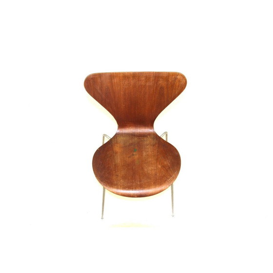 Image 1 of Set of 4 vintage chairs "model 7" by Arne Jacobsen, Denmark 1950