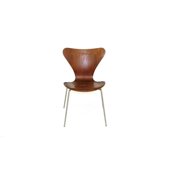 Image 1 of Set of 4 vintage chairs "model 7" by Arne Jacobsen, Denmark 1950