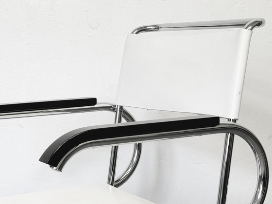 Image 1 of 1/4 Tecta D40 Cantilever Chair Chair Set Bauhaus White Leather