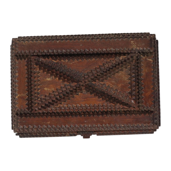 Image 1 of Scatola d'arte antica Tramp Art Folk Art