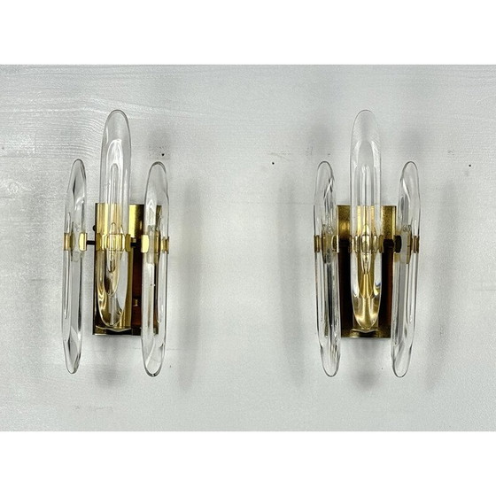 Image 1 of Pair of vintage wall lamps in glass and gilded brass by Sciolari, Italy 1970s