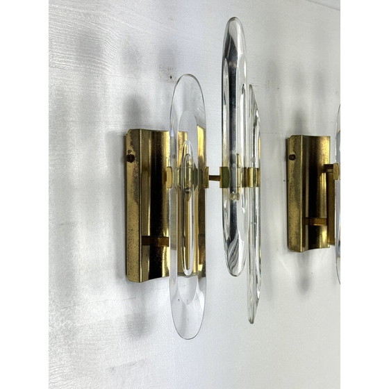 Image 1 of Pair of vintage wall lamps in glass and gilded brass by Sciolari, Italy 1970s
