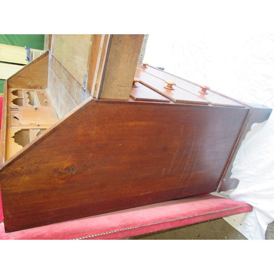 Image 1 of Vintage oak desk with 4 drawers