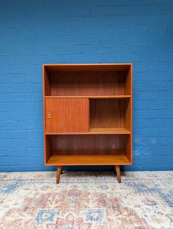 Image 1 of Armoire murale vintage