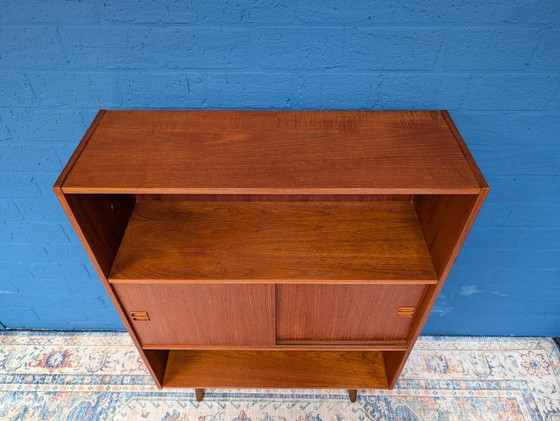 Image 1 of Armoire murale vintage