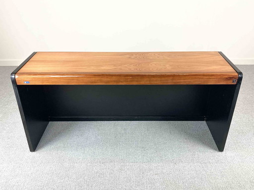 TECHNOLINEA Executive desk