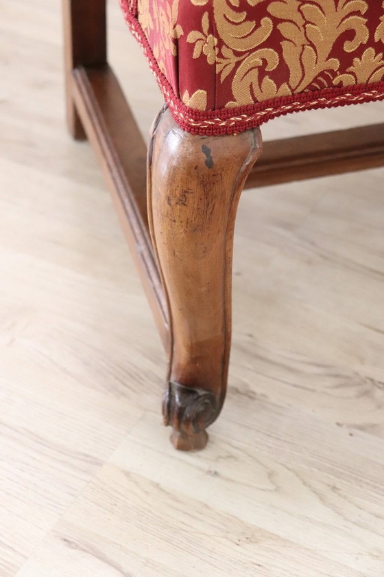 Image 1 of Sillón antiguo de madera, siglo XVIII