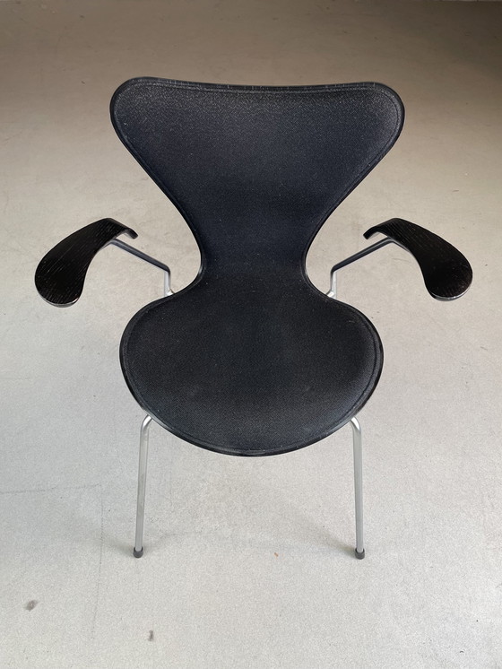 Image 1 of 4X Fritz Hansen Butterfly Chair