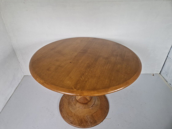 Image 1 of Mesa de madera maciza con pie de tulipán