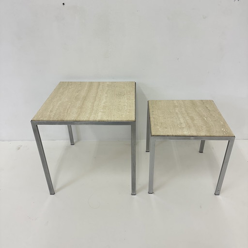 Ensemble de 2 tables d'appoint en travertin