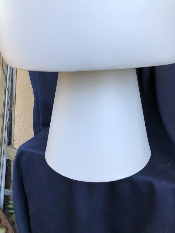 Image 1 of Poltrona vintage per toletta bianca