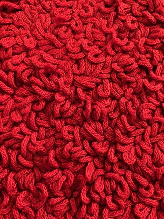 Image 1 of Round Carpet Casalis Red Cable Yarn