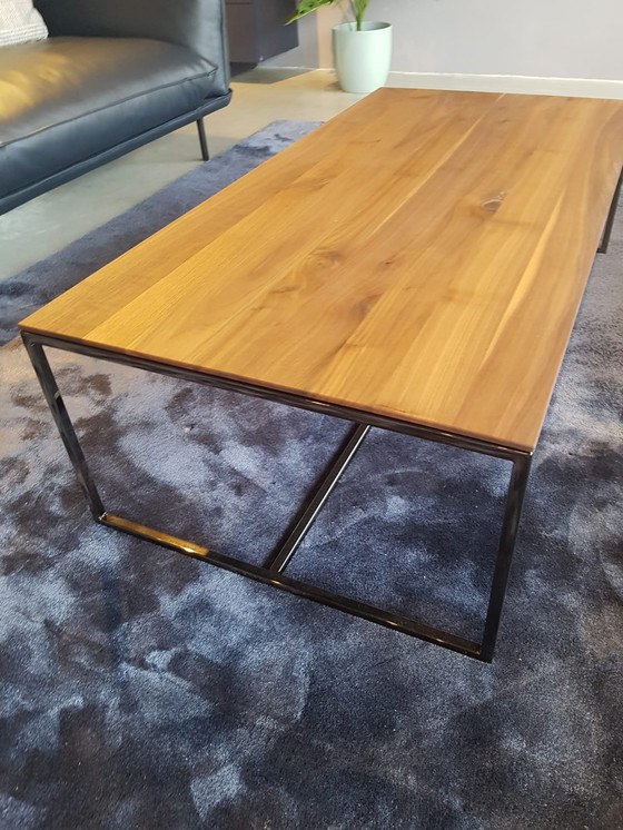 Image 1 of Table basse Willisau