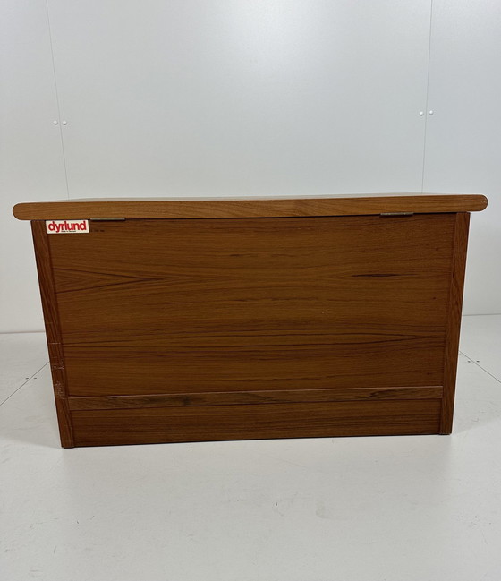 Image 1 of Baule vintage in teak Dyrlund 