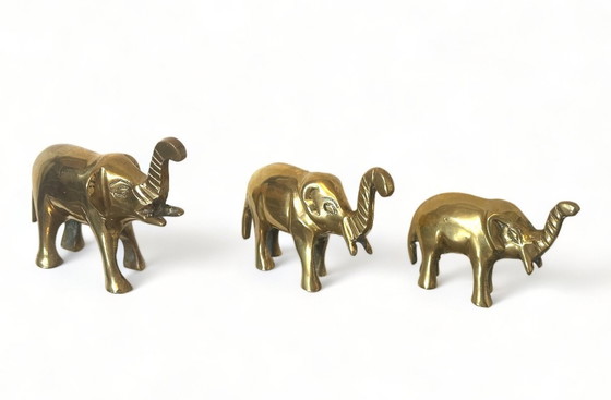 Image 1 of Vintage 1970s Brass Elephant Elephant Decoration Gold Color