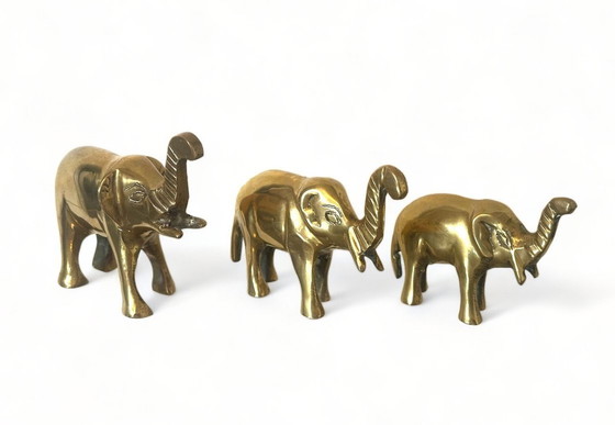 Image 1 of Vintage 1970s Brass Elephant Elephant Decoration Gold Color