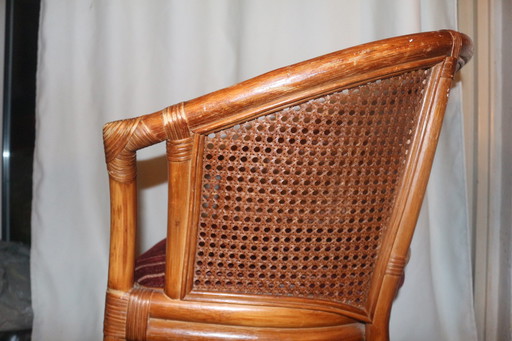 Chaise vintage en rotin avec assise en velours