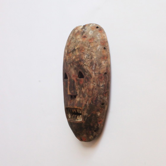 Image 1 of Nsembu mask, Kumu, Ituri forest tribes Congo