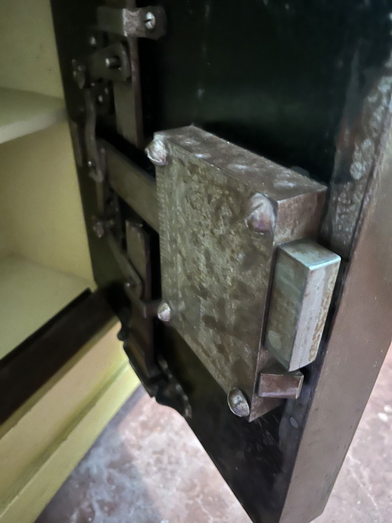 Image 1 of Safe With 2 Keys