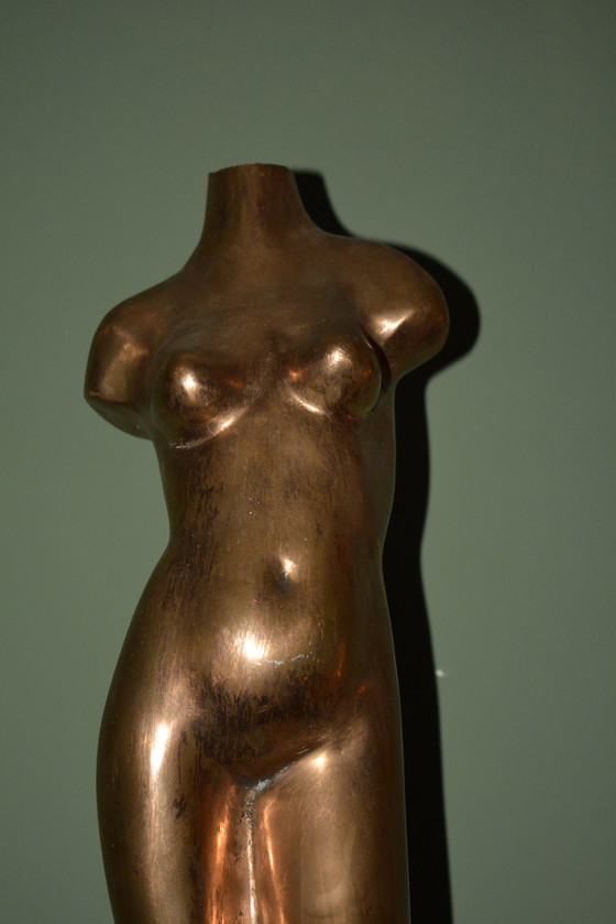 Image 1 of Emile Cornelis - Statue de femme nue