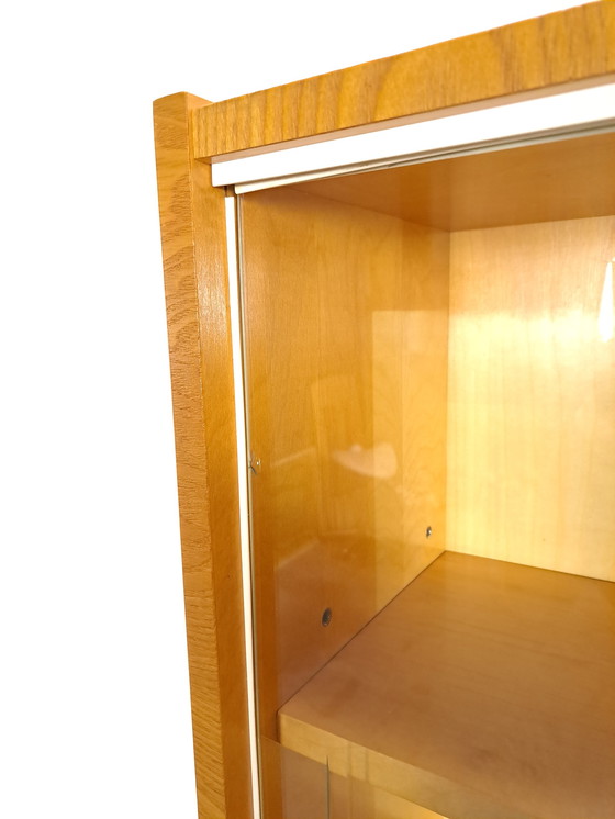 Image 1 of Veneer display cabinet with shelves