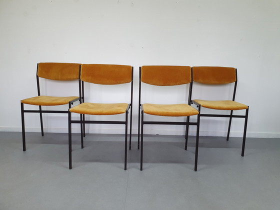 Image 1 of Set (4) dining chairs Gijs van der Sluis.