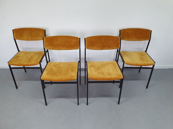 Image 1 of Set (4) dining chairs Gijs van der Sluis.