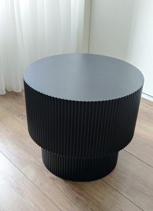 Table d'appoint moderne ronde en bois noir