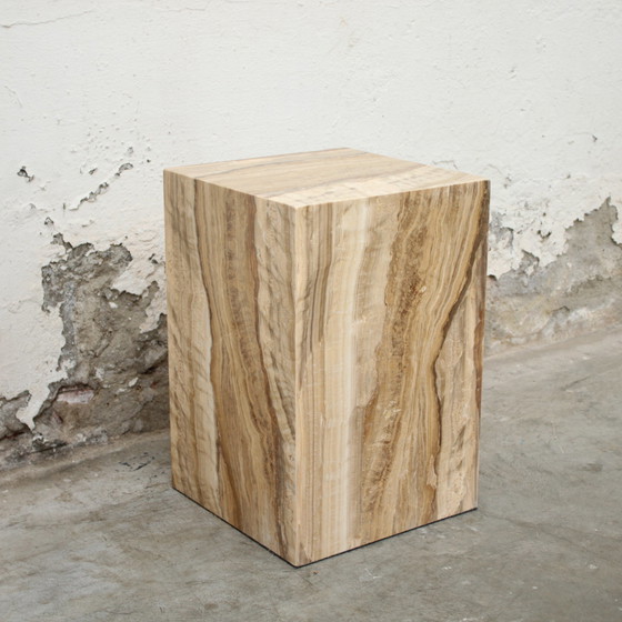 Image 1 of Onyx side table