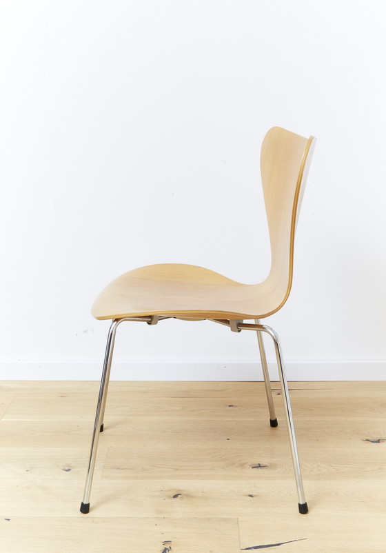 Image 1 of Arne Jacobsen Chair 3107 For Fritz Hansen