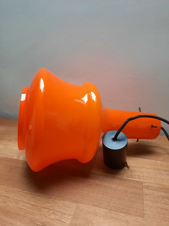 Image 1 of Lampe suspendue en verre vintage