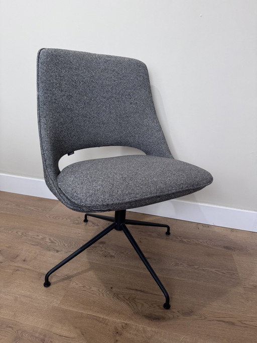 Artifort Zuma Low Back -Hallingdal Upholstery