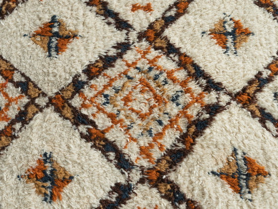Image 1 of vintage Berber carpet, 300 x 390 cm
