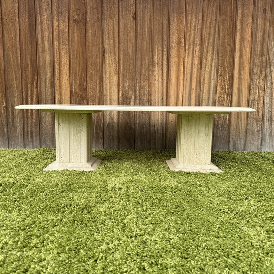 Image 1 of Table basse en travertin