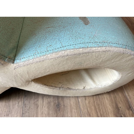 Image 1 of Poltrona da camino Vintage Wave in legno e similpelle blu