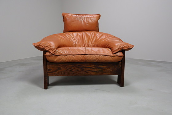 Image 1 of Poltrona vintage a treppiede in pelle, rattan e rovere