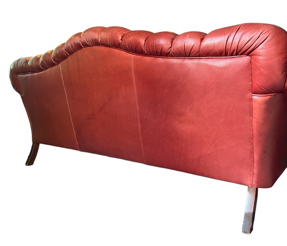 Image 1 of Chesterfield sofa on wheels