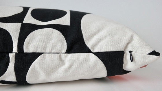 Image 1 of Verner Panton Vitra Pillow