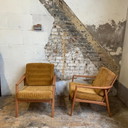 air de fauteuil scandinave en bois et tissu velours jaune moutarde, 1960-70s