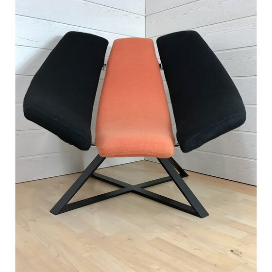 Image 1 of Poltrona vintage in tessuto nero e arancione, anni '70