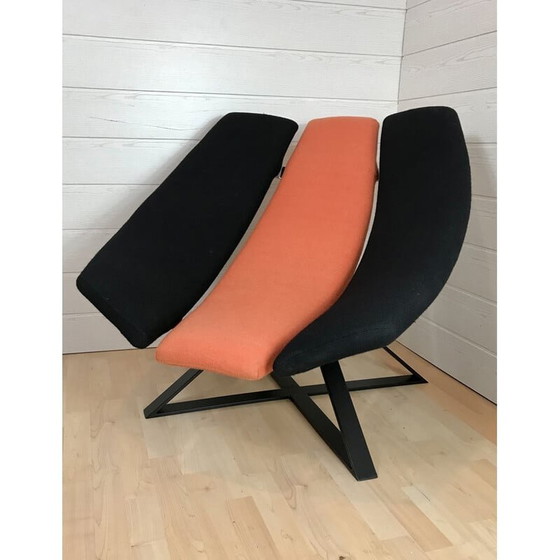 Image 1 of Poltrona vintage in tessuto nero e arancione, anni '70