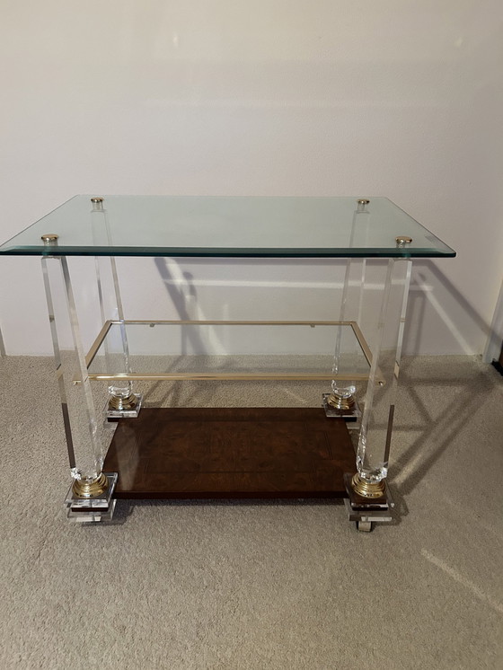 Image 1 of Design table on wheels