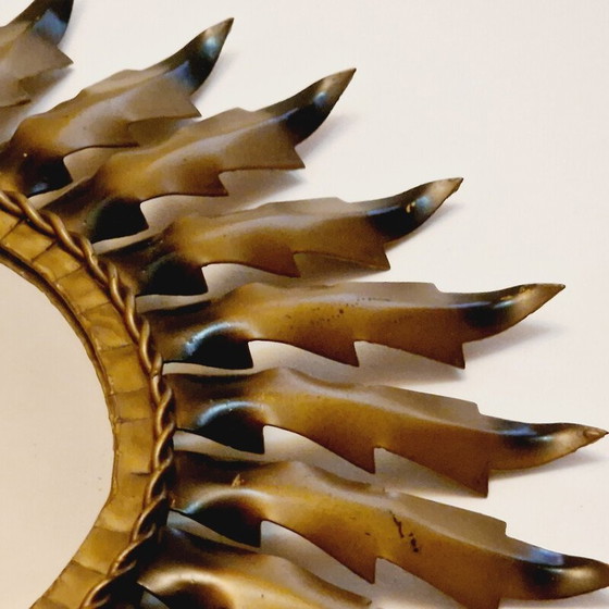 Image 1 of Specchio vintage in metallo a forma di sole, 1950
