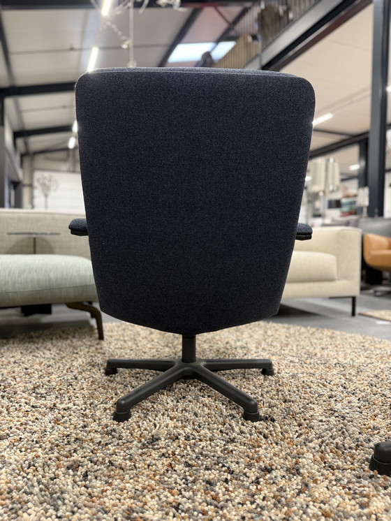 Image 1 of Poltrona Artifort F141 con pouf in tessuto blu