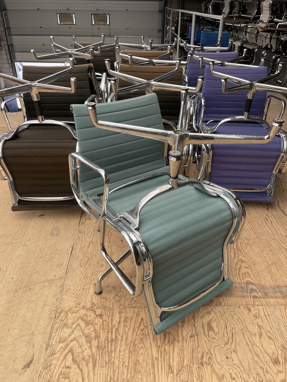 Image 1 of Vitra Eames Ea108 Hopsak (Mint/Purple/Brown)