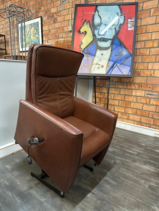 Prominent Leather Chair In Cognac/Brown