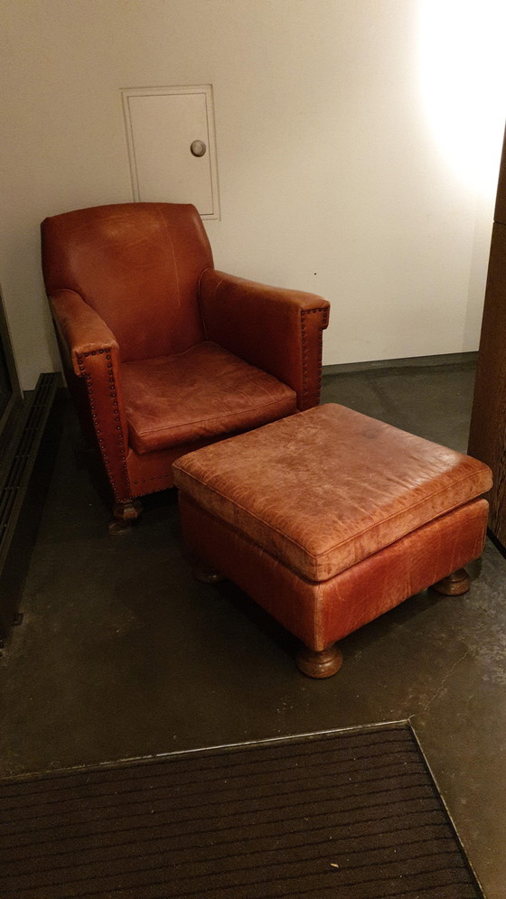 Image 1 of Magnifique fauteuil en cuir ancien