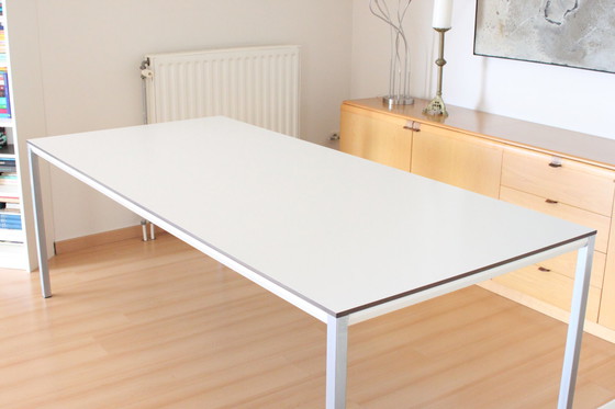 Image 1 of Ahrend de Cirkel Facet dining table by Friso Kramer