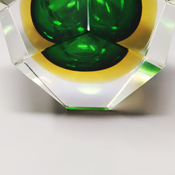 Image 1 of  1960s Astonishing Green Murano Ashtray or Bowl By Flavio Poli for Seguso. Made in Italy Load im